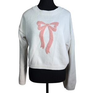 moon & madison Cropped White Sweater with Pink Bow Size L